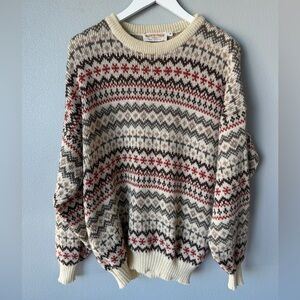 James Pringle Weavers cream red green patterned 100% wool sweater Men’s sz XL